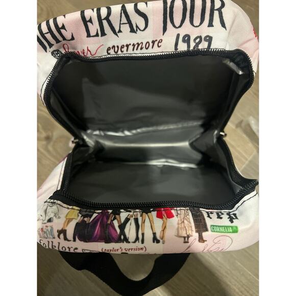 Taylor Swift Era’s Tour Lunch Box - Picture 2 of 2